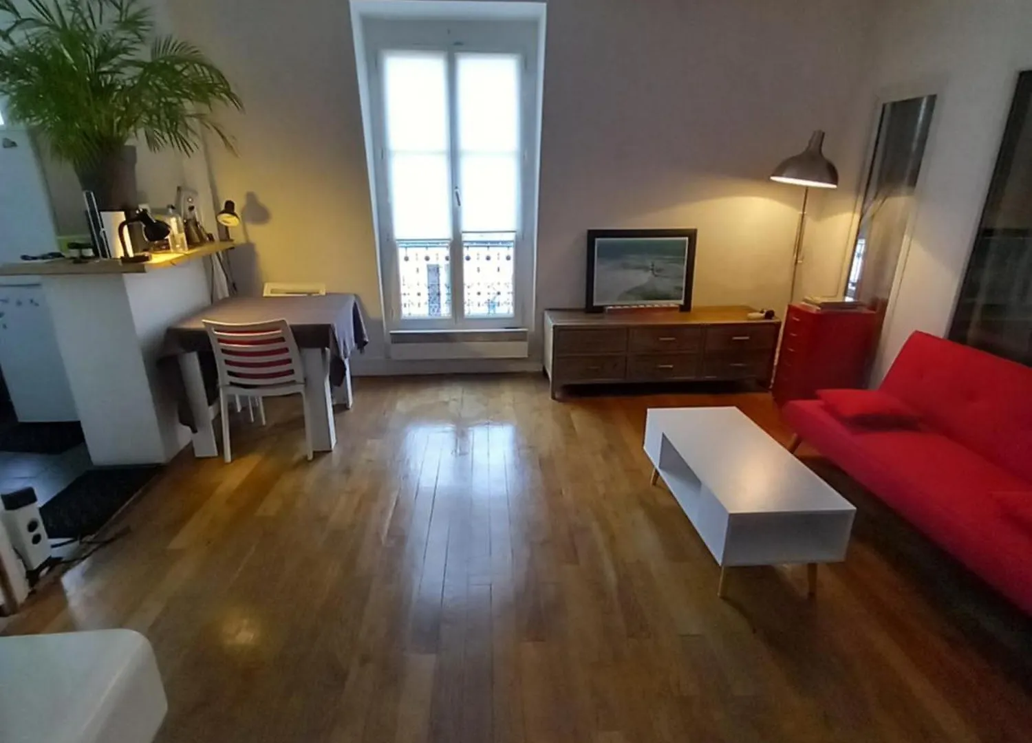 Apartment Batignolles Pour 2 Pers Paris